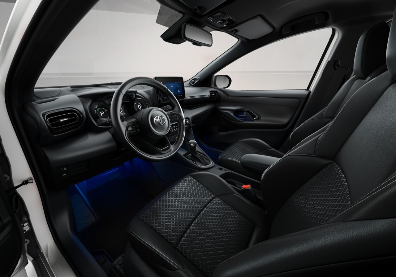 Interni Yaris Move